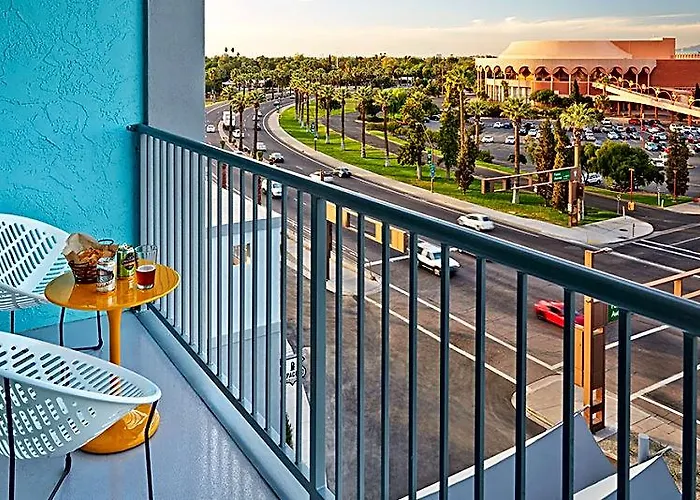Graduate By Hilton Tempe